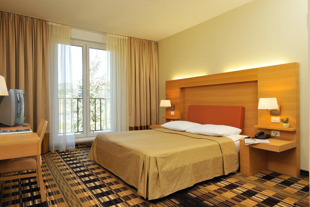 Hotel Smarjeta - Terme Krka Smarjeske Toplice Chambre photo